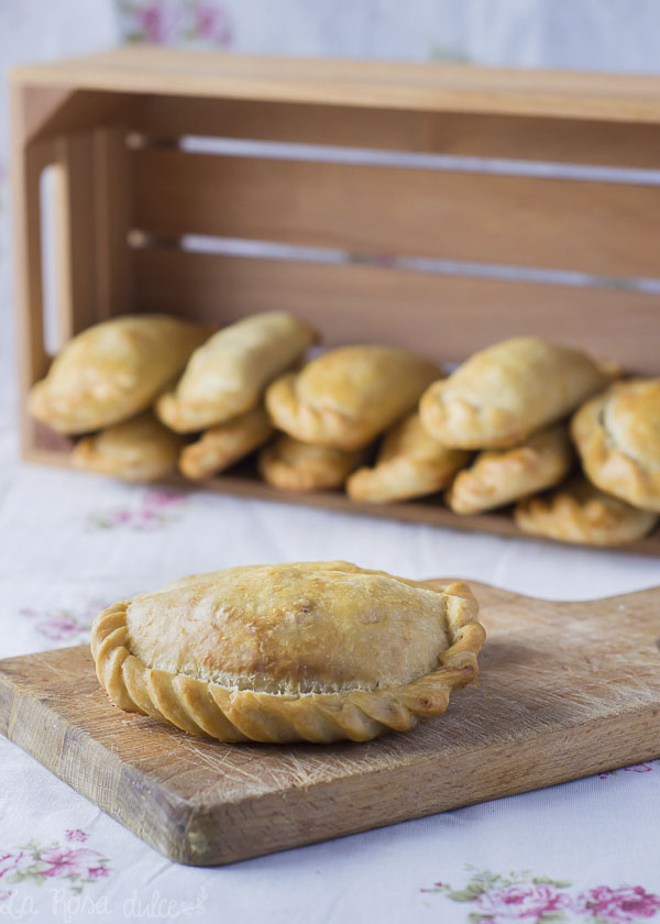 Mini Argentinian Empanadas | 50 Pieces